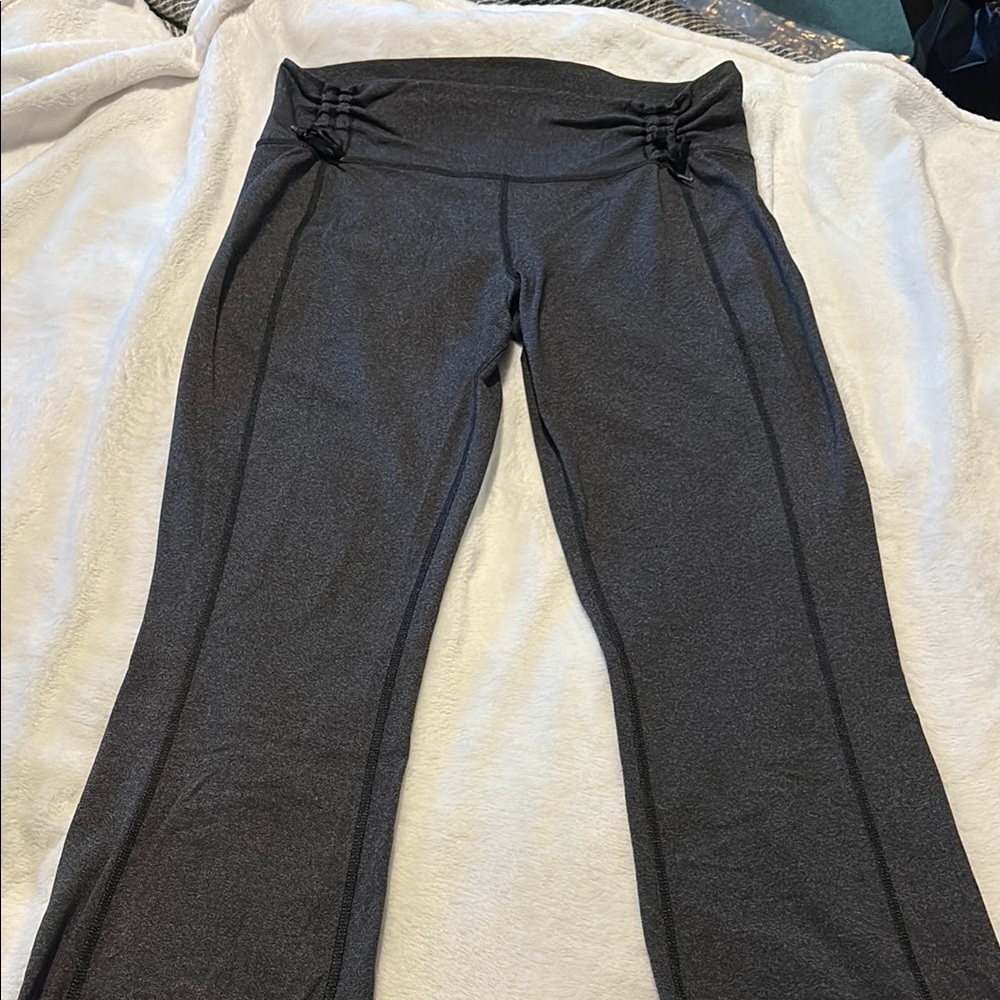 Lululemon dark Grey Heathered Legging